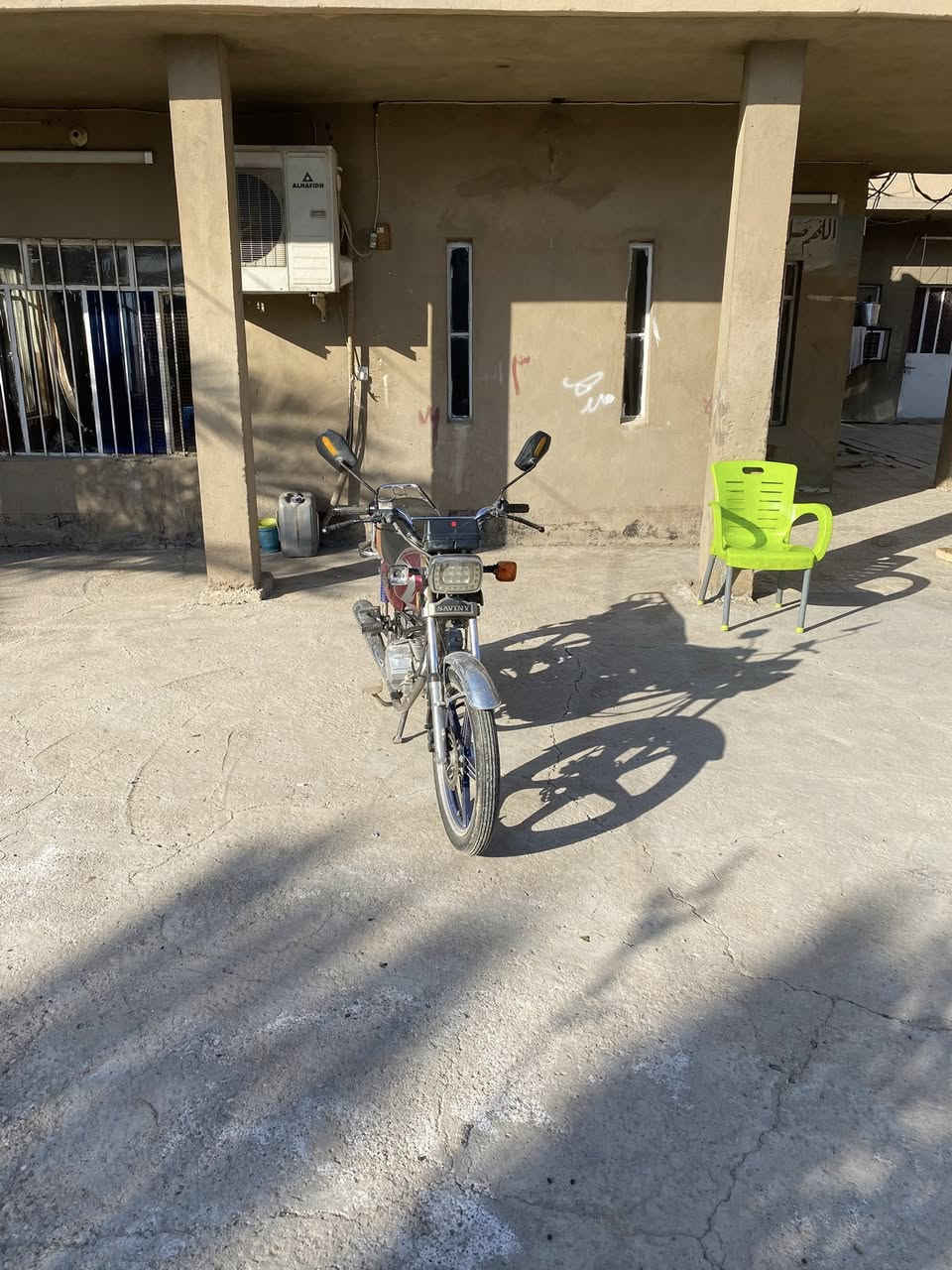 سيفان ٢٠٢١ محرك فول باتري جديد تايرات الخلفي جديد والامامي نص عمر اوراق موجودة مكاني معامل شارع السياحي قرب محطة ابو زياد  ***********
