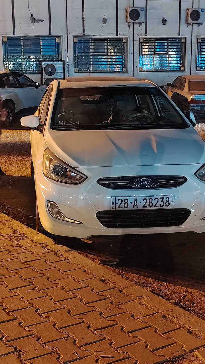 سلام عليكم
للبيع اكسنت 2014 وارد كوري السعر 90وبيه مجال بسيط  السيارة فول للاخير
بيها قطعتين صبغ الجاملغ الخلفي جهة السايق والبنيد الاطار مالته لان طار ع القمارة والباقي كفالة من الصبغ القمارة راجعه بارد بس بدايتها يعني كدام السلايد روف
والسيارة جاهزه ع اخر حباية من ناحيه الكهربائيات تخم تاير جديد
للاستفسار 
*********** اراسلني واتس واني خادم
