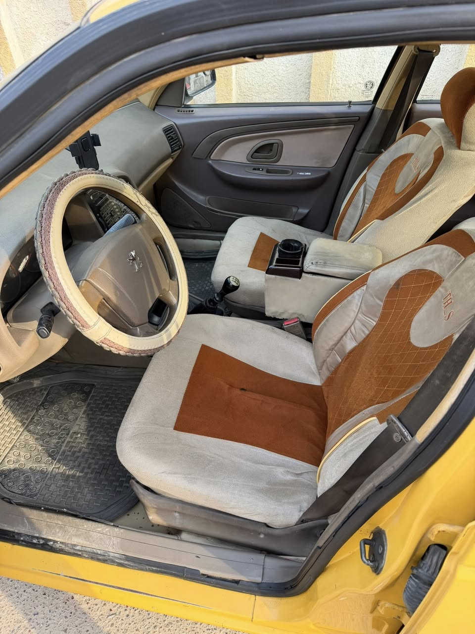 بيجو لميس موديل 16سعر ٤٠ ورقه وبيهة مجال حك جيه***********
