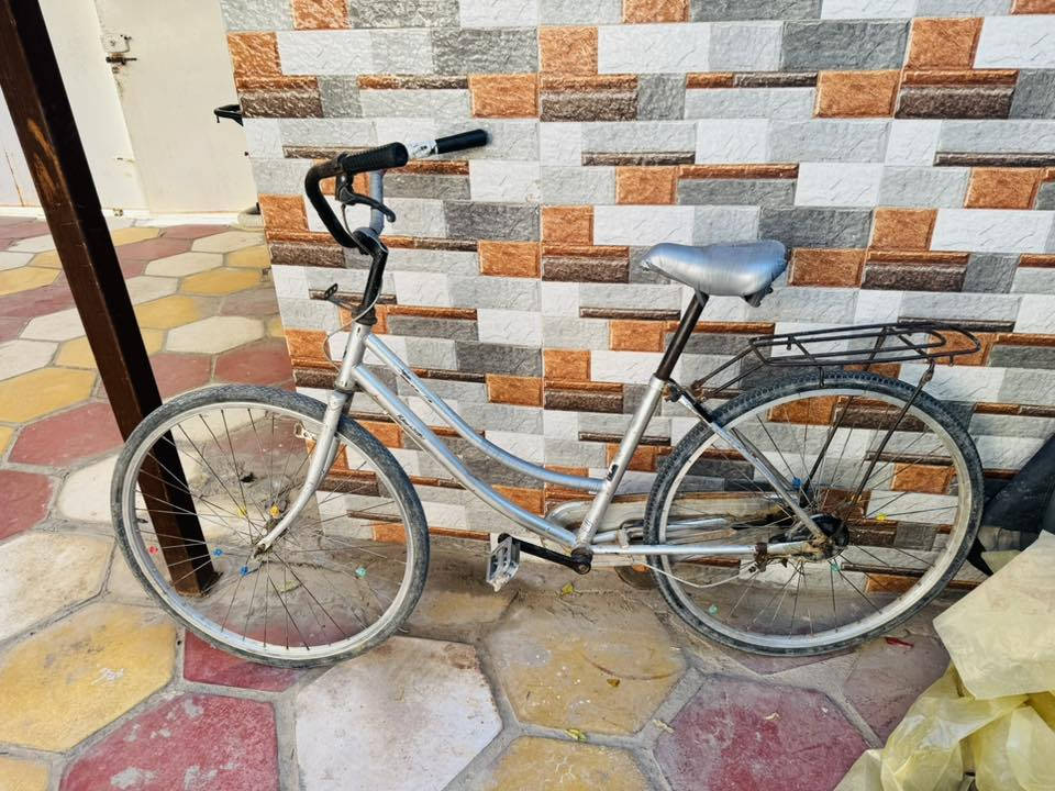 ***********
باسكل بطه حجم 26

ب45 قفل يرادله ترتيبات بسيطه …
