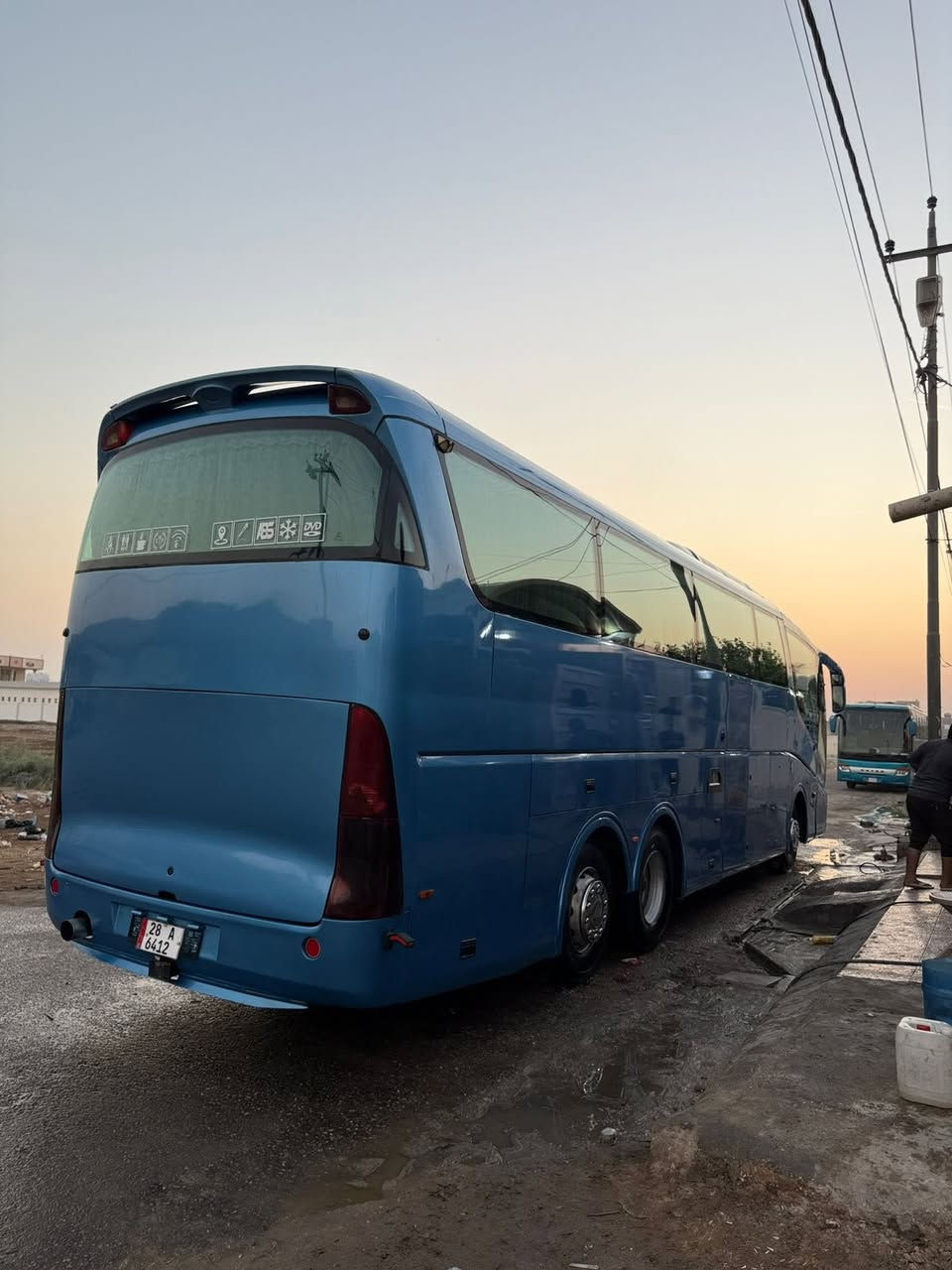 السلام عليكم
تم اعادت النشر بسبب الوعود الكاذبه 

سكانيه اريزر موديل 2001جاهزه من كلشي رقم انكليزي نجف بسمي  54راكب  جاهزه من كولشي شرط 
شرط مداور  
مكان السياره حله ناحية الشوملي الشراي يتصل وبي خير ويدلل اخوان غير متواجد عل فيس اتصال فقط 
السعر  550 ورقه  وبيها مجال قليل 
                                                          موجود مقطع فيديو  
                                             داخل الصور بي داخل السياره 
***********
          ***********
