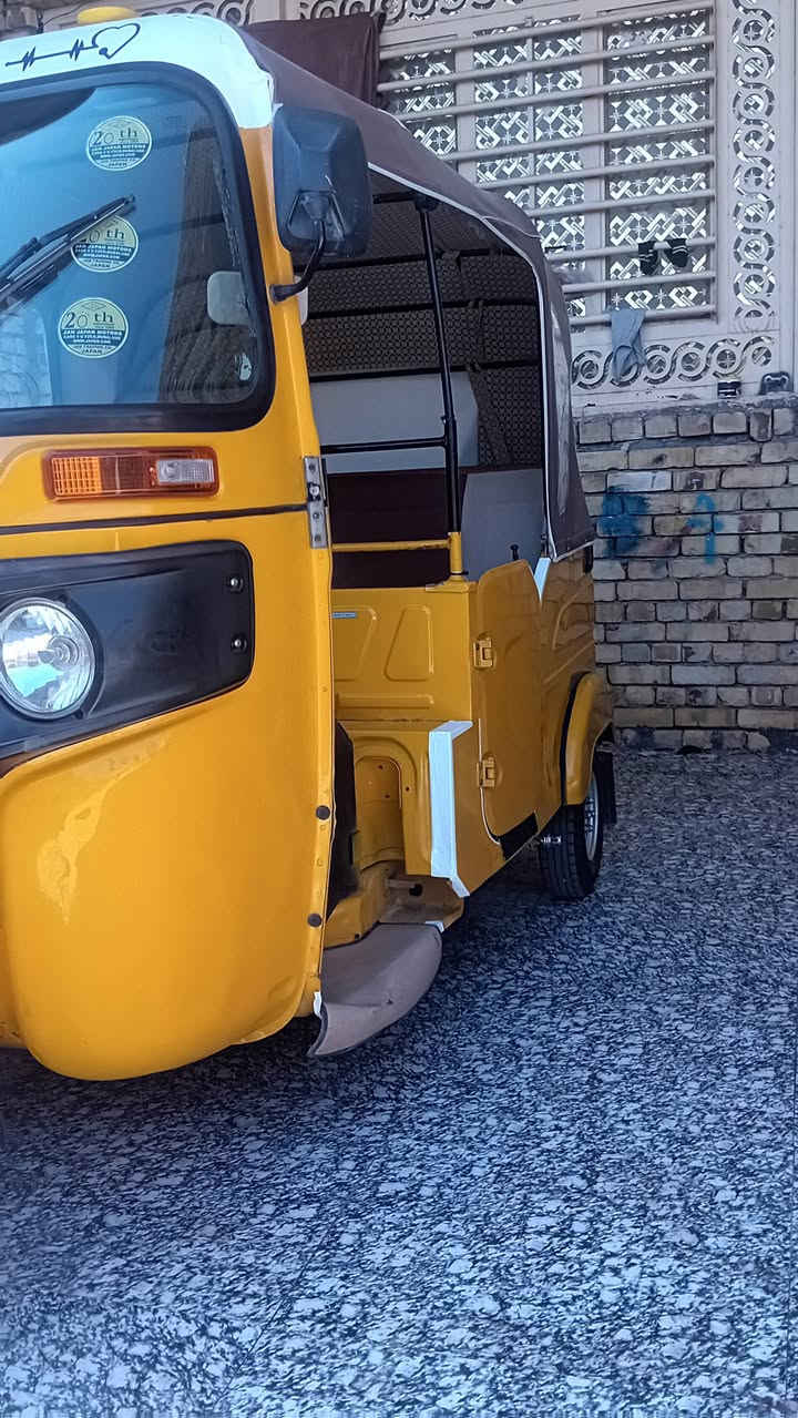 اسلام عليكم ٢١ رقم وسنويه ليموني
التكتك الكشره كفاله 

مكينه لاتنقيص لاتبخير 

دوشمه فراش تخم تاير 

تكتك جاهزه ماذب ربع عليها

المكان المجر الكبير 

السعر ٧ و ٦٠٠ وبيها مجال للشراي فقط

الاستفسار ‎***********
