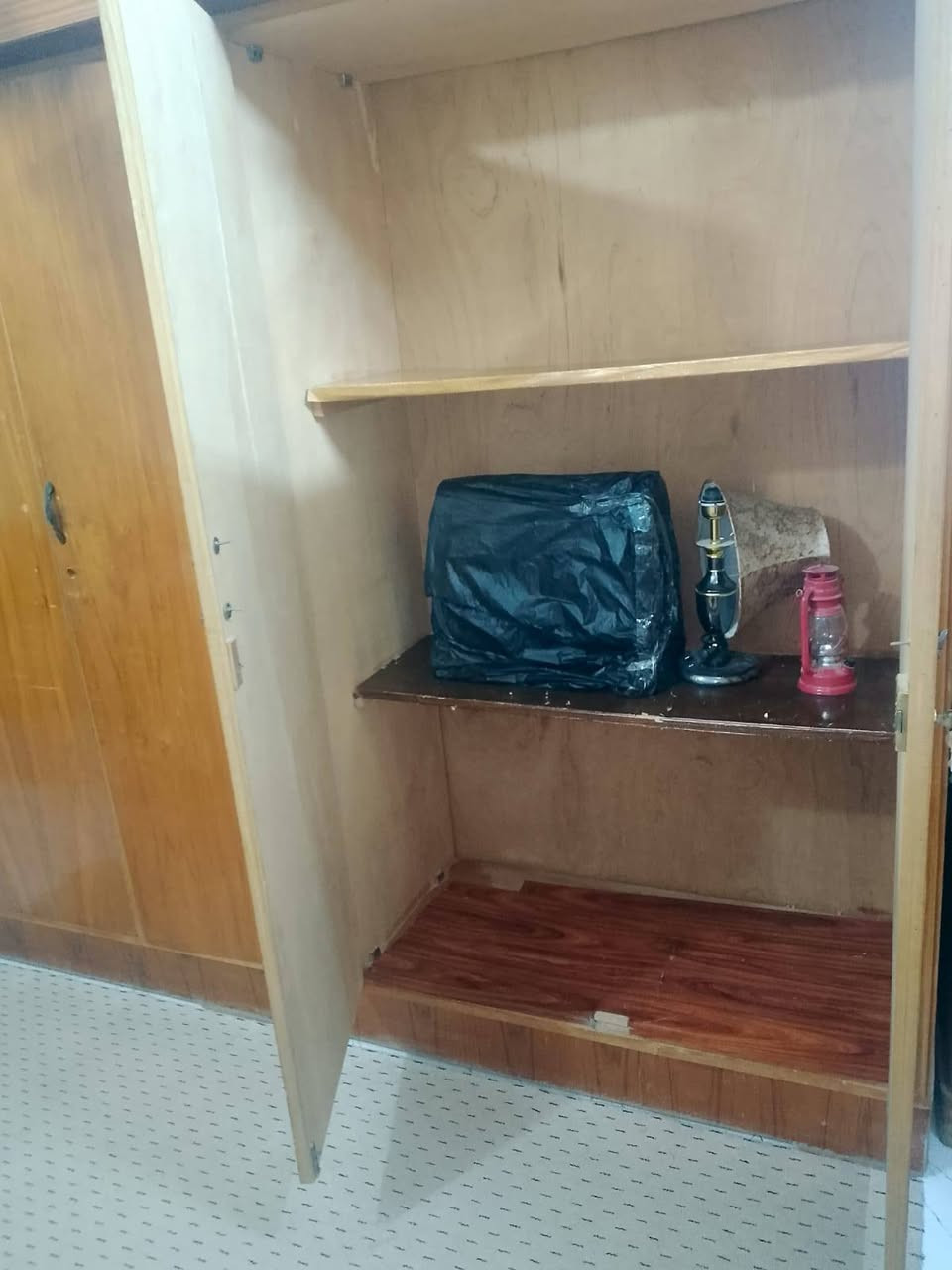 غراض لبيع كلمن وسعره والزوالي قيم واخذ عنوان شارع فلسطين


**إذا كنت صاحب هذا الإعلان وتريد حذفه لأي سبب، رجاءا أرسل رسالة إلى الدعم الفني**