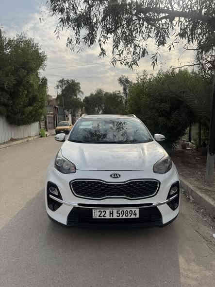 سلام عليكم 
كيا سبورتج موديل.   ٢٠٢٠ خليجيه مكفوله 
كامل مواصفات بصمه بنراما كأمره خلفيه 
دواره حساسات خلفيه إماميه تحكمات ستيرن اربع جهات داخل حمصي ويل كروم نضام اقتصاد ايكو  
ماشيا ٦٣ الف  شركه دوليه 
سعر ٢٠٥ $ وبيه مجال لشراي مكاني بغداد 
موبايل.    ‭٠٧٧٠ ٢٥٩ ٦٧٣٩
