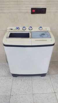 غساله للبيع ب 70 الف وبيها مجال بصيط بس الجامه مال الباب مكسوره اما ال...