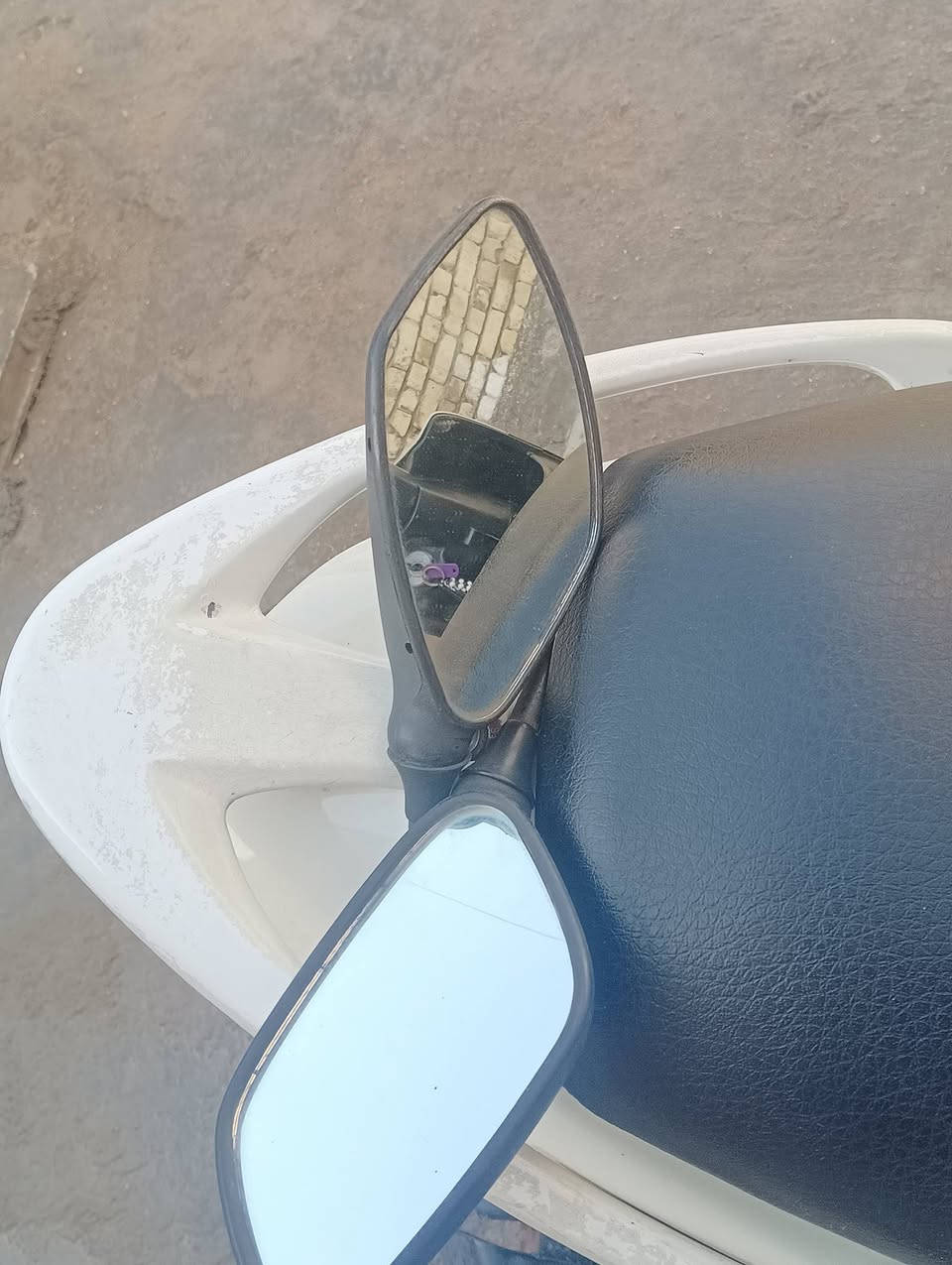 للبيع 🔥
دراجه ماكس عدله مكفوله كامله مكمله على اخر حبايه ماماشيه مع هدايه مع الفحص 🖤
السعر (مليون وخمسين ألف )وبيه مجال ..مكان حله بكرلي 
الرقم /***********
