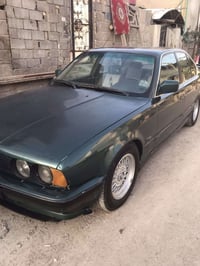 بي ام 525 • موديل ٩٠ • محرك مسكر