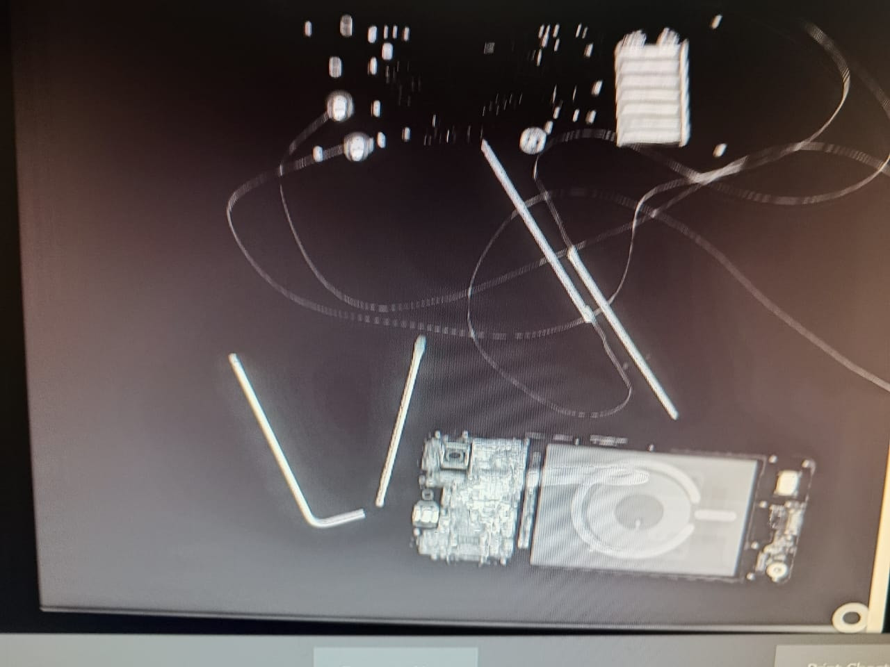 تم بحمد الله تعالى إنجاز أعمال الصيانة الشاملة بنجاح لكلٍّ من جهاز إنجكتر ضخ الصبغة وجهاز الأشعة Philips في مجمع الطبيب رائد حليم السعد – النجف الأشرف.
حيث كان جهاز الأشعة متوقفًا بالكامل عن التصوير، وتمت معالجة العطل بشكل كامل من خلال التشخيص الدقيق، صيانة الأجزاء المتأثرة، إعادة الضبط والمعايرة، وإجراء الاختبارات اللازمة حتى عاد الجهاز للعمل بكفاءة عالية وبجودة تصوير ممتازة، وفق المعايير الفنية المعتمدة.
كما تم فحص وصيانة جهاز إنجكتر ضخ الصبغة والتأكد من سلامة الأداء والدقة في الضخ لضمان أمان المرضى أثناء الفحوصات.
نشكر إدارة مجمع الطبيب رائد حليم السعد على ثقتهم، ونسعد دائمًا بتقديم خدمات الصيانة والدعم الفني للأجهزة الطبية بأعلى مستوى من الاحترافية والجودة، سائلين الله دوام التوفيق والنجاح للجميع.

📞 لمزيد من المعلومات أو طلب خدمات الصيانة:
📱 الاتصال على: ***********
💬 واتساب: ***********
📲 تلگرام: @Nab3_Al_Ebda3
شركة نبع الإبداع لتجارة الأجهزة والمستلزمات الطبية – النجف الأشرف
