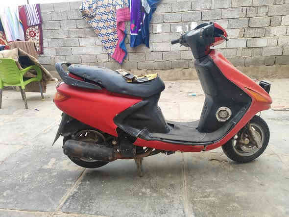 فراشه للبيع مكينه ناعمه 
تحتاج دوشمه وباتري فقط السعر 250 وبيها مجال 
***********
