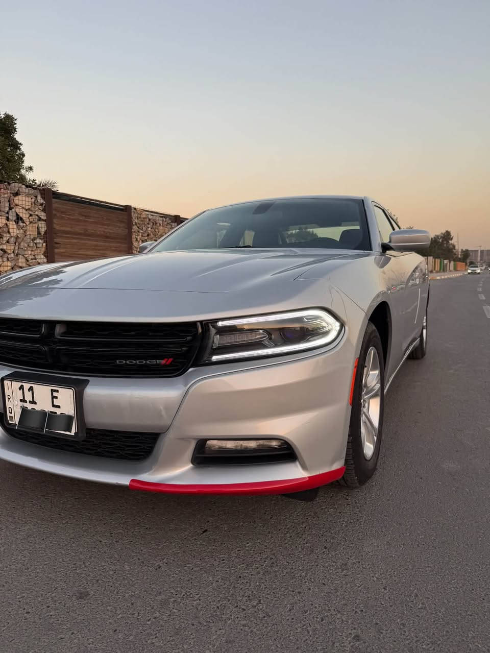 السلام عليكم
للبيع جارجر sxt موديل 2021 مكفولة كفالة عامة من الصبغ والتبديل والضربة والبارد موصفاتها
-تشغيل بصمة
-كشن خزن ميموري 
-كراسي كهرباء
-مري هيتر
-كشنات جلد حار بارد
-شاشة كار بلي
-قطعتين تبريد
-تشغيل عن بعد
-مقود تدفئة
-تحكم ستيرن 
-مكينة 6 سلندر 3600
-منضومة زنون
-كامرة+ حساس اصلي
-سبيرها + العدة ما مستخدمات
تايرات الشركة مشلن
ماشية 32 الف
السيارة جديدة على وضع الشركة تايرات ودسكات الشركة اخت الزيرو مكفولة من كل شي 
مكانها بغداد

ملاحظة السيارة رقم بغداد 
باسمي

***********
