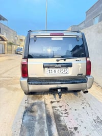 كومندر ٢٠٠٦ • محرك ٤.٧ • ضربة بالمصد