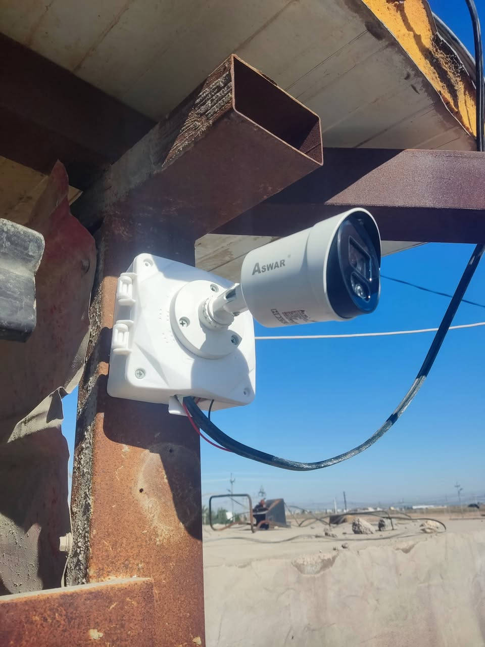 في ديالى ــــــــ الحويش
تم ربط كامرات من ماركة  Aswar بدقة 5 maka pksl
عدد 5 Full Color  مع خاصيه الذكاء الاصطناعي 
مع اضافه ubs نوع Risenk 
مع اضافة بوكس لكل كاميرا لحمايه الكاميرا من العبث والظروف الجويه 
مع اتقان في العمل والترتيب 
مستعدون
لصيانه ـ تجهيز ـ نصب 
يوجد كافه ماركات الكامرات 
للاستفسار الاتصال على الرقم 
*********** م علي
محافظه ديالى
