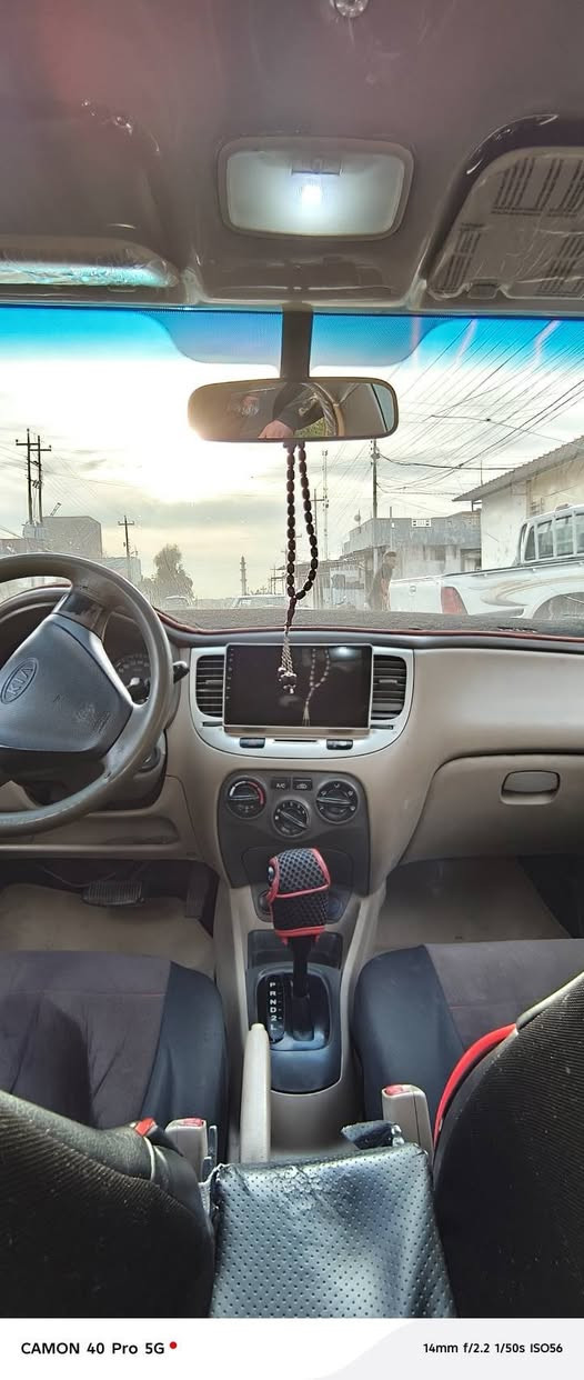 كيا ريو للبيع موديل ٢٠٠٩ كير توماتيك جامات كهرب محرك ١٦ ضرر جاملغ امامي وبيها تلكيطات. 
السعر  ٩٥ وبيها مجال شي قليل. 
***********
