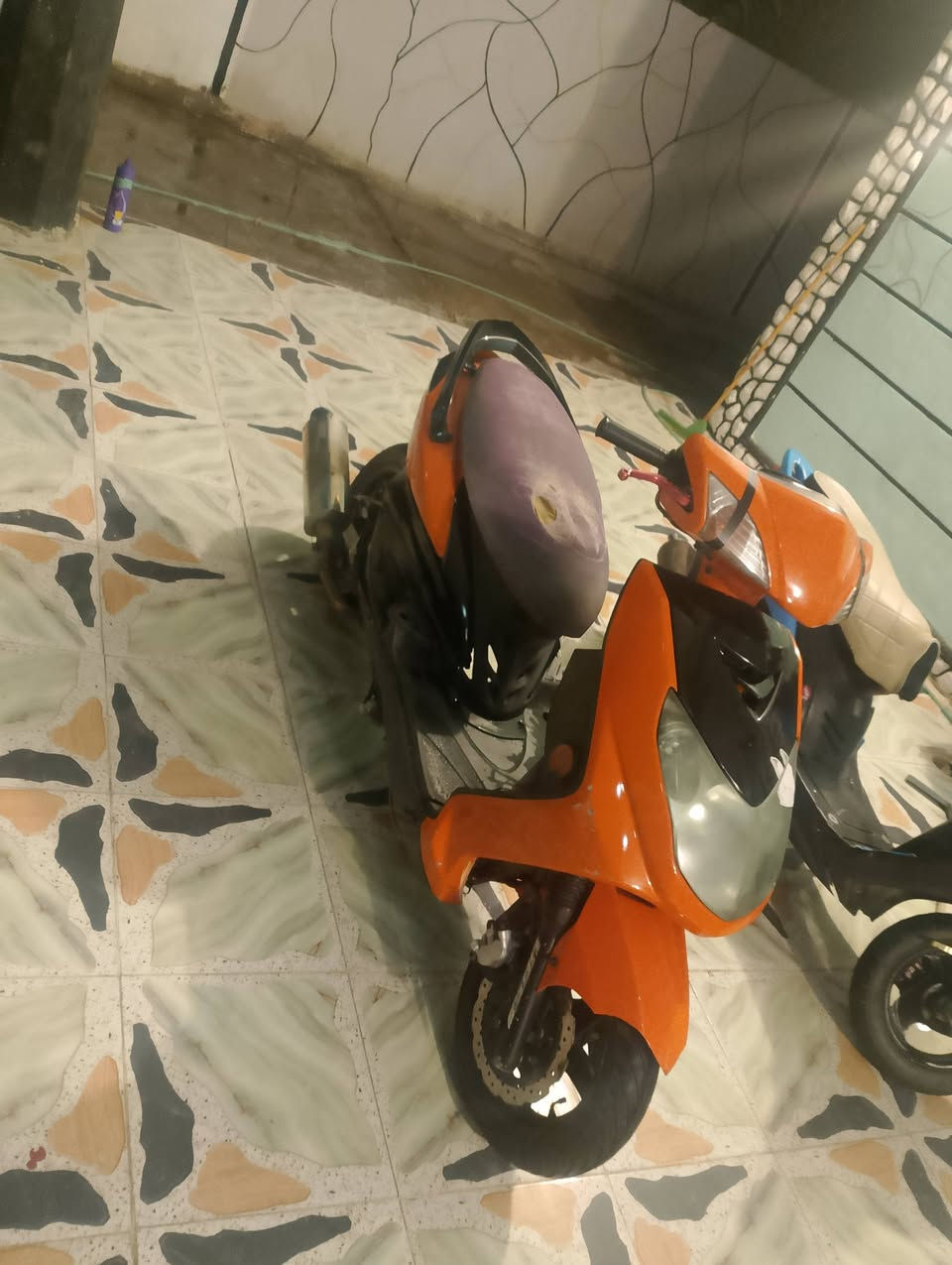 سكنس فحل مزوده مكينه راجع حجم مكينه 63 دراجه شغاله من طول ال طول سعر ٦٥٠ بيه مجال حك جيه سعره   مكاني بابل سده الهنديه العلكايه  ***********
