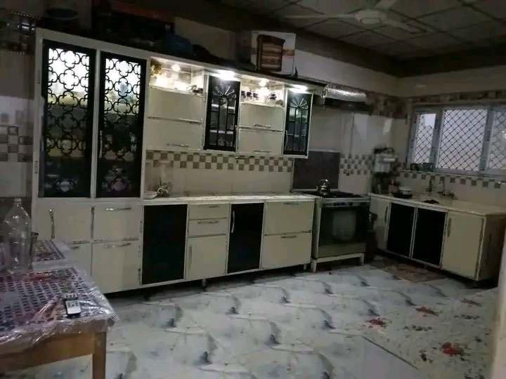 بيت طابقين بمجمع بوابه المثنى
طابو صرف مساحه 230م اربع غرف وصالتين ومطبخ وبرانيي وكراج سياره مطلوب 90 قدمه 55 تسديد بشهر 480


**إذا كنت صاحب هذا الإعلان وتريد حذفه لأي سبب، رجاءا أرسل رسالة إلى الدعم الفني**