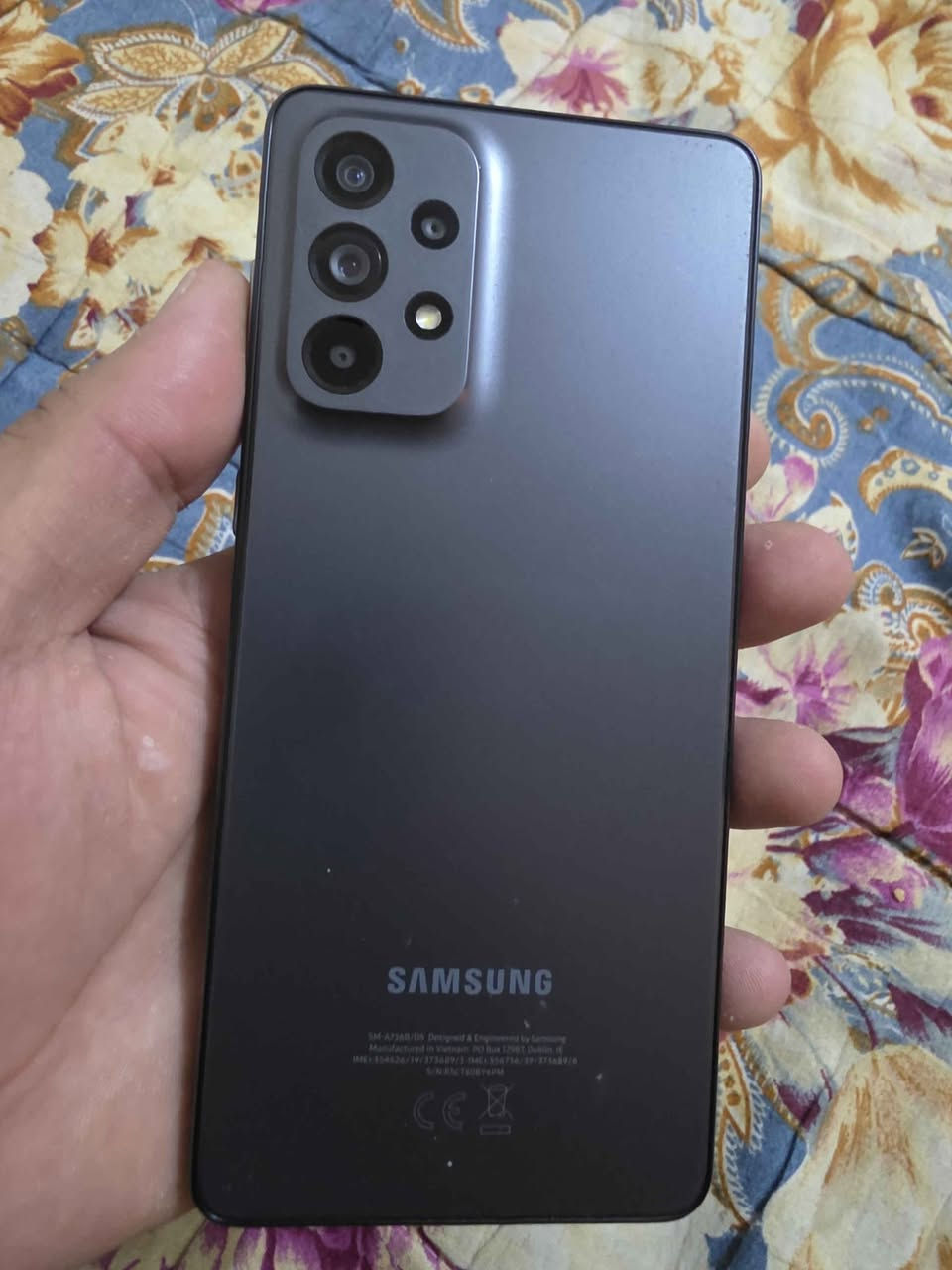جهاز A73 
ذاكرة 256G 
سعرة 150 قفل 
كسر بالشاشة من جوة ممتأثر ع اللمس
الجهاز كلش مناسب للألعاب 
للتواصل واتساب : *********** عمارة, ميسان
