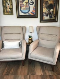 كراسي • نضافة • عمارات زيونة