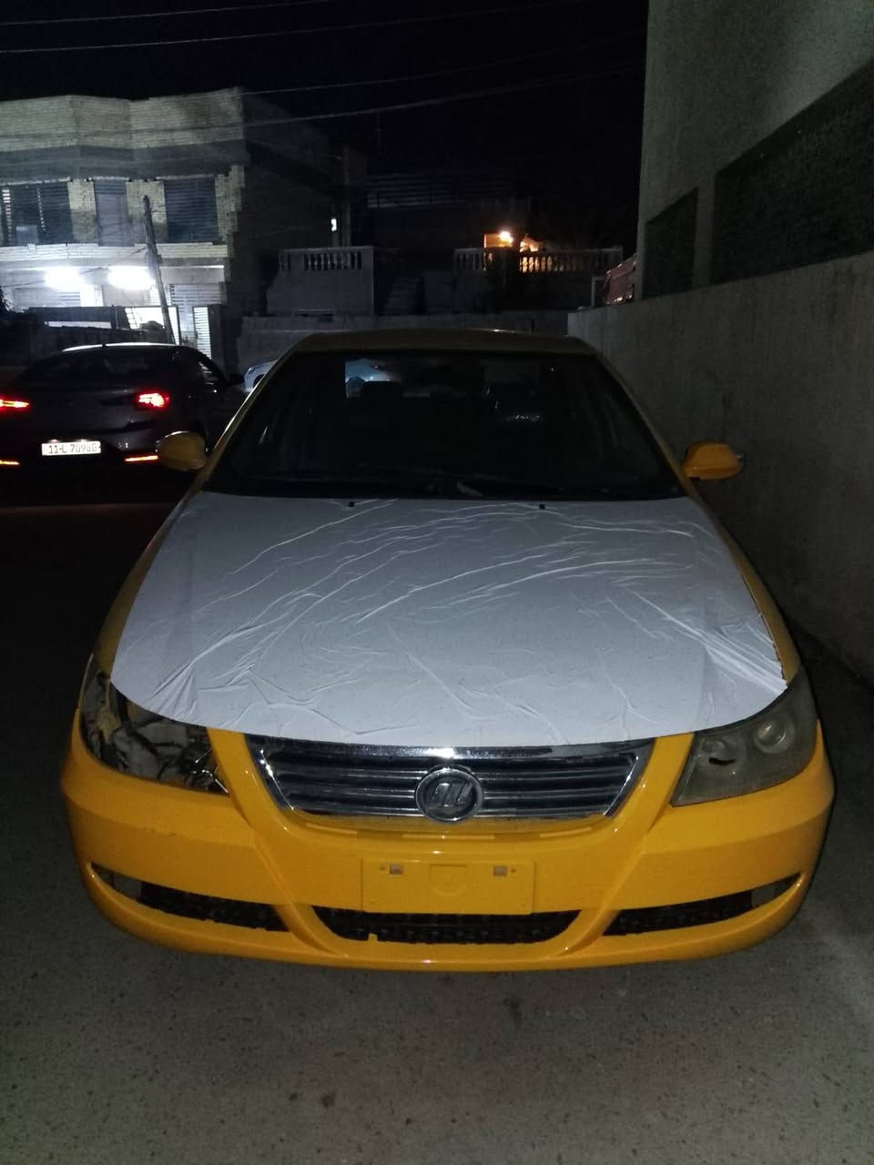 السلام عليكم للبيع ليفان 2011رقم بغداد احمر السياره جاهزه السعر17  الاتصال/***********
