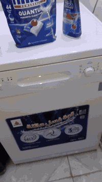 غساله مواعين جديده ب400 استعمال مره وحده 
اريد ابيع لان رايده اشيل لبيت ثاني
رقم الهاتف ***********
