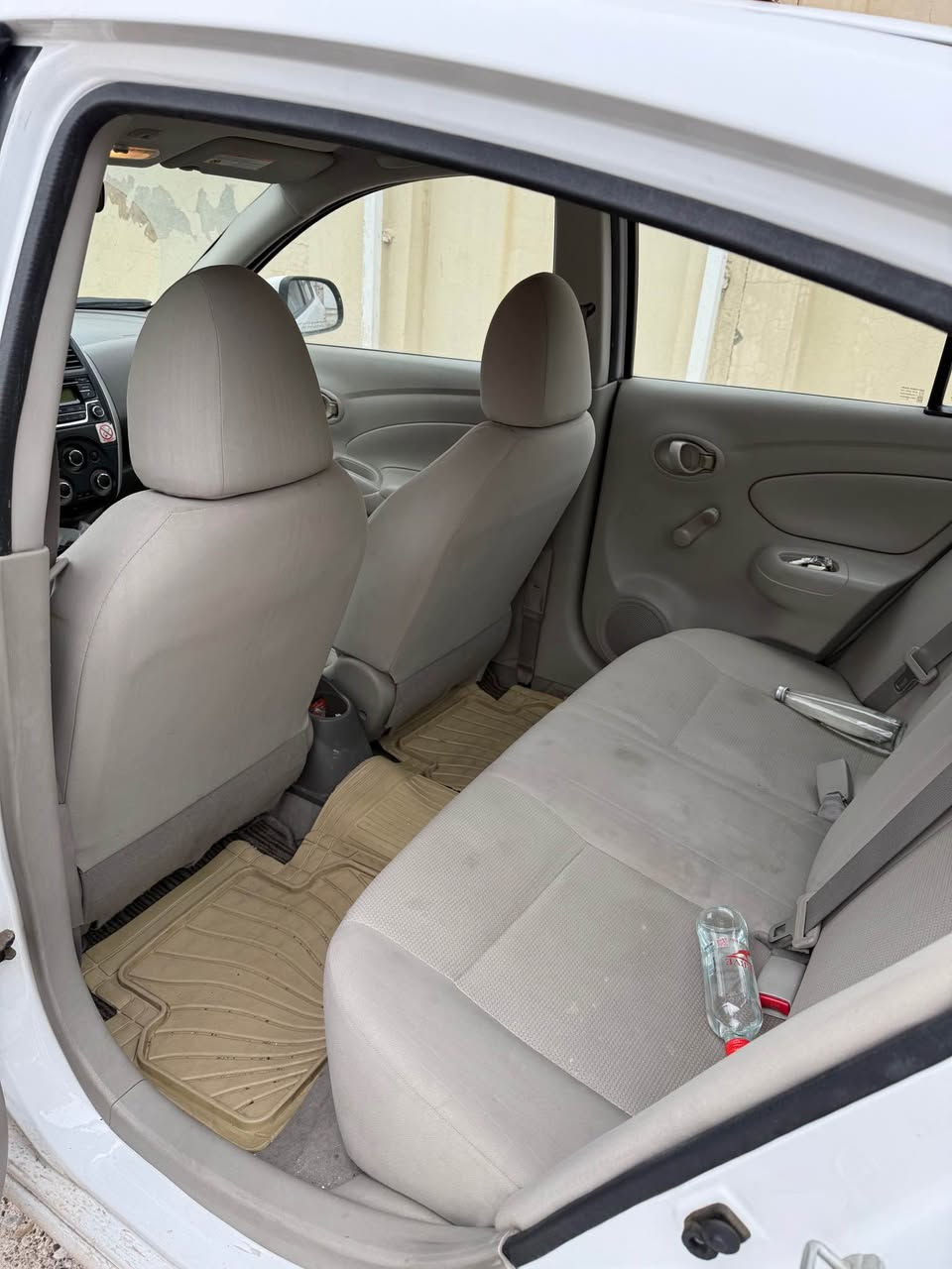 السلام عليكم 
نيسان صنى 2019
سعر : 109 ومجال قليل 
سياره كامله و جاهزه عل وضع بلادى بدون مصرف ايد واحد مانتعوب ✅
ملاحظة: السياره بدون صبغ ✅ بدون ملاحظات 🔴

عنوان عقره 

رقم تلفون ☎️ واتساب 
*********** اكر, نينوى
