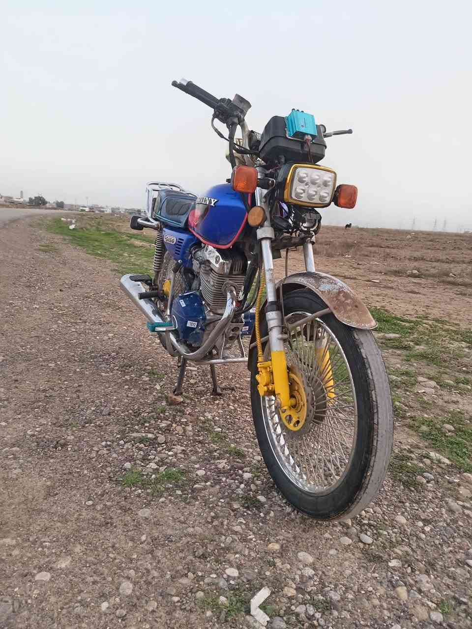 سلام عليكم ماطور للبيع سافين نضيف مكينه كبس منفيس اصلي موديل 2019 السعر 550 وبي مجال *********** واتساب
