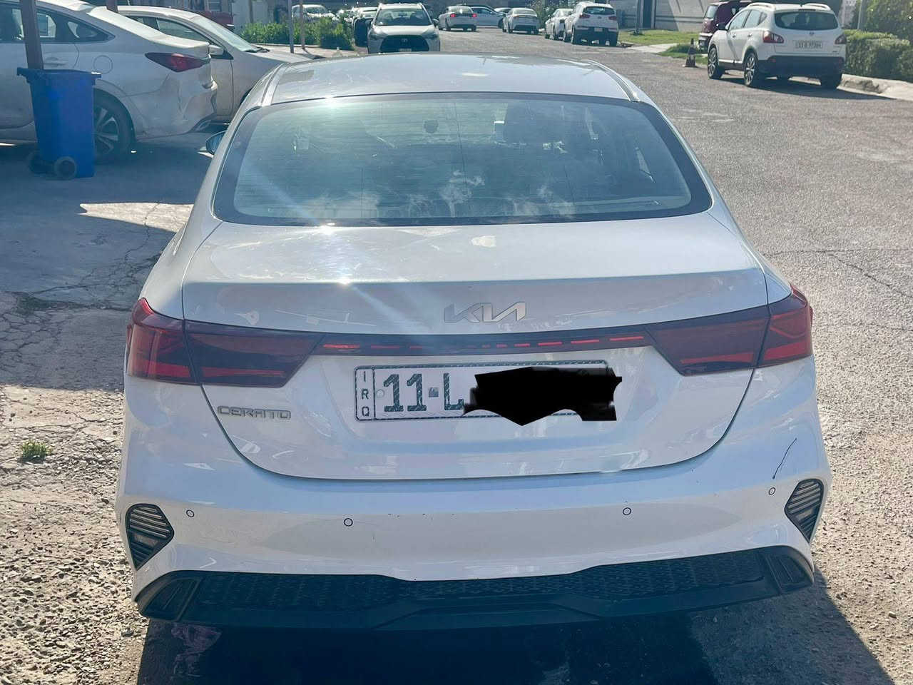 السلام عليكم سيراتو للبيع فقط ما اراوس سياره بسمي اخوان سياره مكفولة كفاله ما عده بيه بارد فقط حساسات  خلفيه تخم تاير سياره على يدي مكان بل حارثيه سياره رقم بغداد بسمي //// ١٨٠ بيه مجال قليل
*********** وساب 
اخوان لا طبوان خاص خاص وساب او تصال
