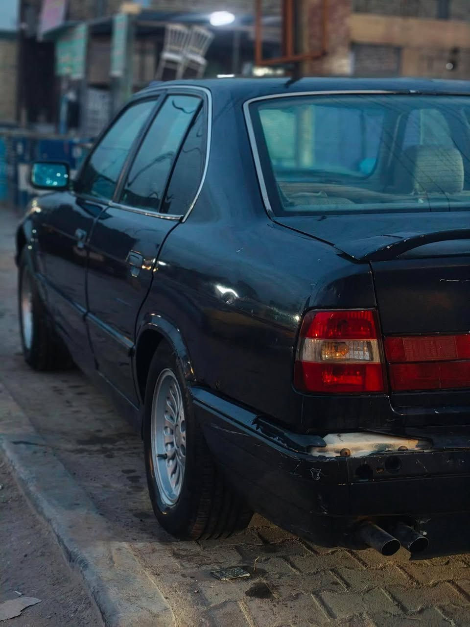 سلام عليكم
BMW525مفتوح 
السياره خير من الله قرفه جديده 
صدر 80السياره نضيفه ويل صقر كير ومكينه شرط الجديد 
ه*********** بي وتساب
