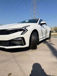 اخوتي الطيبين كيا كي فايف k5 موديل 2025 وكالة الدوليه بعدها زيرو مغلفه...