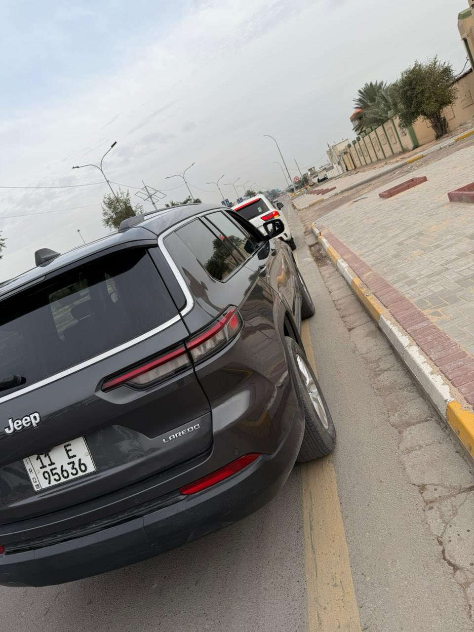 جيب لاريدو 2023 ماشية 28 الف رقم بغداد 
تبديل بنيدنفس لون + جاملغ 
السعر 248 ورقة 
***********
