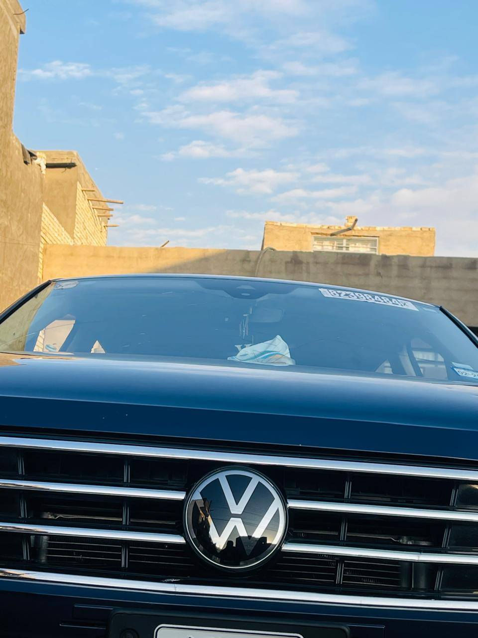 للبيع فولكس واكَن تيكَوان 2023 وارد امريكي فئة SE 
بصمة تشغيل+ بصمة بيبان+ بصمة صندوق
كشنات جلد + كشنات كهرباء 
داخل ابيض
تشغيل عن بعد 
7 راكب 
رادار 360°
شاشة كبيرة + تحكمات ستيرن
ويل كب 18 
اشاير مرايات + اناره ع القدم  
تبريد قطعتين 
سايد بريك بصمة 
نظام DRIVE MODE
نظام AUTO STOP
لايت زنون+بك لايت لد+ لد نهاري
تبريد لمس + مناخي 
ماشية 53 الف
مكينة 2000 تيربو
صور الحادث مرفقة بالمنشور 
تبديل دعاميه اماميه.راديترات ومروحه مازدات وشباك و رادار بلادي نفسها
ايرباك ستيرن والبرده طاك
رقم منفيس بأسمي اني مستوردها
تترقم اي محافظه ماعدا الاقليم
العنوان بغداد
السعر 210 وبيها مجال بسيط للاستفسار 
***********📞
