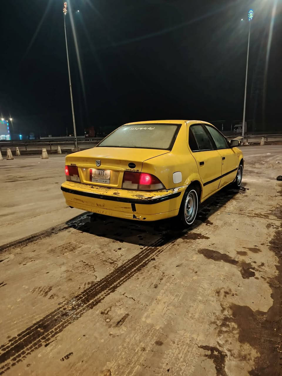 سلام عليكم سمند موديل 10 مصفره هيه وغرمات سنويته ال 27 مكفوله لا طكه ولا صبغ بس هلاللات معمرت مكان ناصريه رقمي ***********
