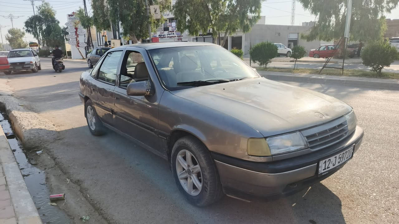 اوبل فيكترا حجم 16 جير محرك شرط السعر 33 وبي مجال عنوان تلعفر حي القادسيه ***********
