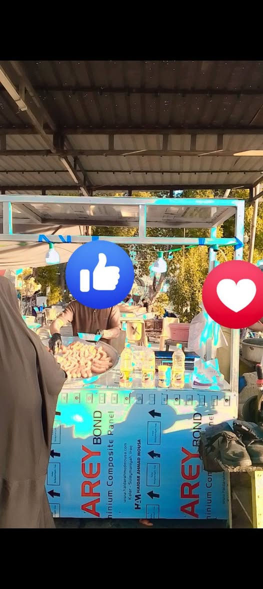 للبيع ميز حديد مترين عرض ارتفاع مترين و 60للبيع بي ابواب ينقفل من جوة مكانه رميثه الكورنيش ع جسر سعره 200لشراي يدلل ***********
