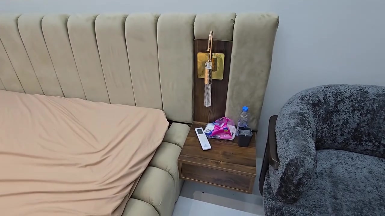 جربايه نفرين للبيع ٣ متر تسكام درجه اولى مع دوشك جديده ممستخدمه فصلته وطلعت جبيره اريدابيعه مكاني القاسم ***********

