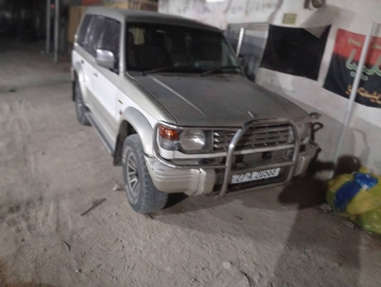 سياره باجيرو موديل 2000 للبيع سياره باسمي سنويه لغايه 31 20 ماكينه كير تبريد حداديه كهربائيات كل عالشرط مكاني نجف سعر 50 وبيها مجال بيع اوترهم ومراوس***********
