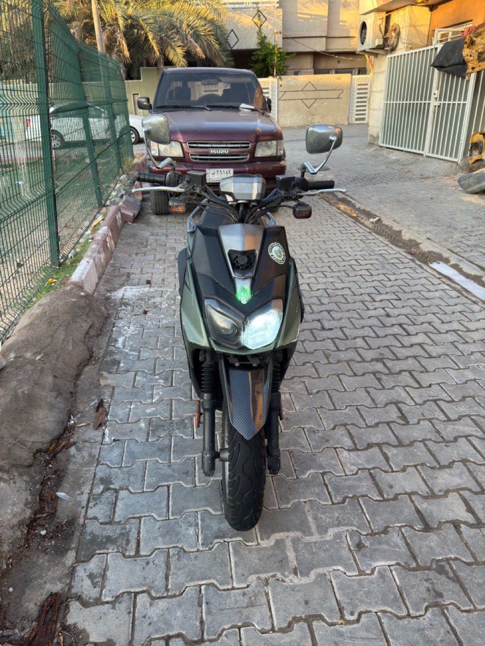 جبلي حديث قليقه بل عراق نضيفه بس بيه عيب واحد  بل كفر صغيره 
العلوان بغداد القاهرة قرب غزان ماء وا شكرآ