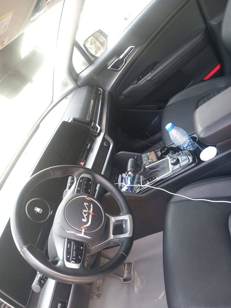 سلام عليكم للبيع كيا سبورتج SX برستيج 24 أمريكي بانزين فول مواصفات 5 كاميرات بانوراما 1/1 مواصفات معروفة ضرر قبق صندوك تبديل خشم البنيد صبغ مرقم بغداد كتاب شهداء السعر 210 بيها مجال موبايل ***********
