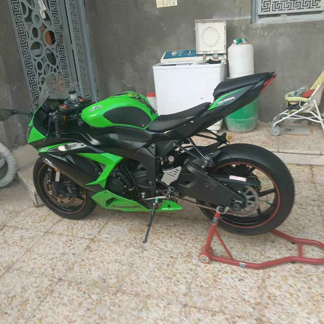 سلام عليكم دراجه نوع بطح جكسر للبيع مديل 16دراجه كفاله عامه نضافه ٩٠بل ميه تخبال دراجه نضيفه  صارله ٩اشهر من طلعت من معرض كلشي وكلاشي دراجه نضيفه ومامتعوبه لاحماوه كلشي مابيه دراجه صلوات جاهزه للخير كل نقص مابيه  تجي بعينك وتشوف واحله من صوره بعد  للستفسار خاص او اتصال على رقم *********** مكان  دراجه بصره تنومه
