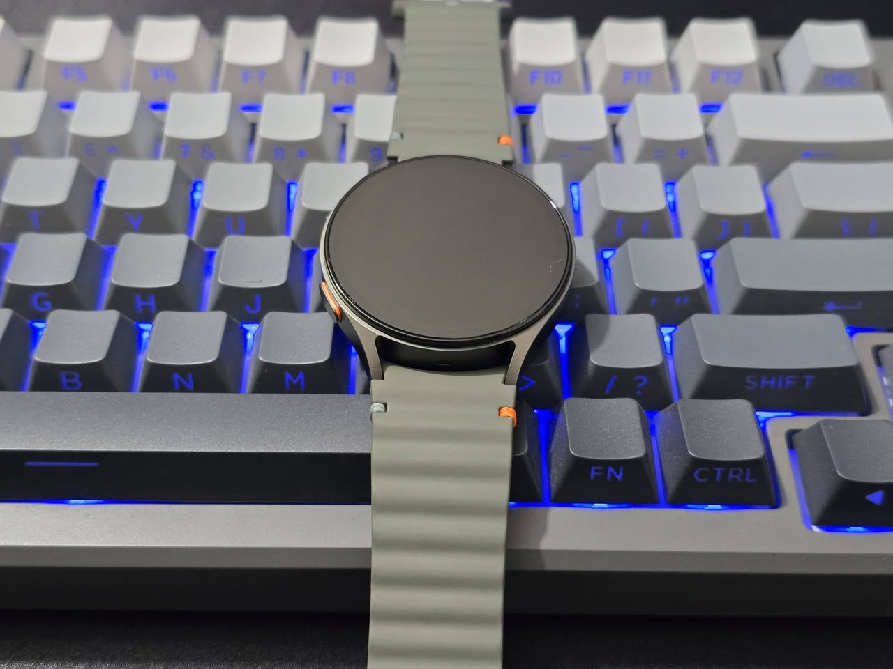 ساعة سامسونك Samsung Galaxy watch 7
الحجم 44mm
نضيفة كلش مستخدم قليل كلش 
اللون الاخضر و الرصاصي
سعره 150 الف دينار
مكاني بغداد الدورة 
ماعندي توصيل


**إذا كنت صاحب هذا الإعلان وتريد حذفه لأي سبب، رجاءا أرسل رسالة إلى الدعم الفني**