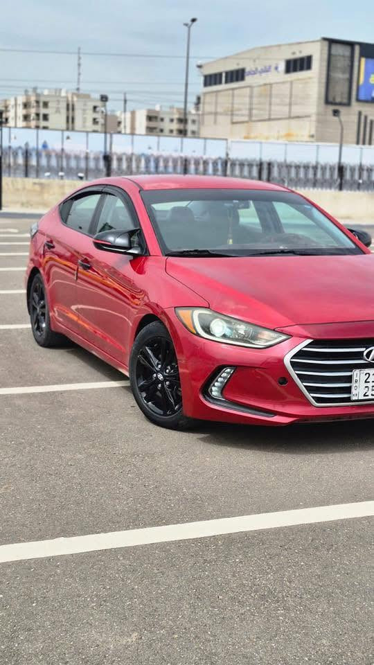 للبيع أو المراوس .. هيونداي النترا 2017 (وارد أمريكي) بمواصفات مميزة ومظهر فريد! 🚗💨
إذا كنت تبحث عن سيارة عملية، نظيفة، وبلمسة خاصة، فهذه السيارة هي خيارك المناسب.
المواصفات:
✅ المحرك: 2000 دوش (قوي واقتصادي).
✅ ناقل الحركة: اتوماتيك (AT).
✅ الشاشة: نظام أندرويد متطور (أعلى فئة T14).
✅ الإضافات الخاصة: بگ لايتات لكزز (طلب خاص، السيارة الوحيدة بهذا المظهر في العراق).
✅ المواصفات: فول مواصفات عدا الفتحة.
✅ الممشى: 112 ألف ميل.
حالة الحادث:
السيارة نظيفة جداً، الحادث قطعتين فقط:
 جاملغ أمامي (تبديل).
 جاملغ خلفي (صبغ من أمريكا فقط).
💰 السعر / المراسلة: السيارة للبيع أو المراوس.
📞 للتفاصيل أكثر والاستفسار: يرجى الاتصال على الرقم: ***********
ملاحظة: يرجى الجدية في الاتصال.
#سيارات #هيونداي #النترا #بغداد #للبيع #سيارات_للبيع #النترا2017
