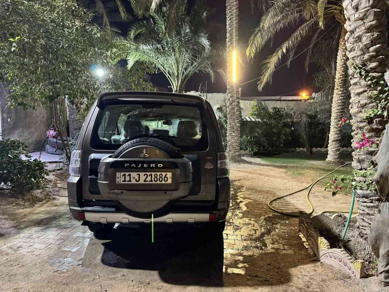 السلام عليكم للبيع بايجرو موديل 2010عادي مو حبتور  لونها مميز مكفوله من كولشي محرك كير حداديه تايرات جاهزه مال جناي رقم بغداد تحويل ثاني يوم سعرها 130وبيها مجال للطيبين مكان السياره النجف للأتصال ***********
