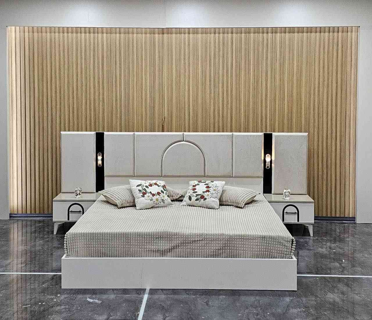 موديل اندريا – 6 قطع مميزة

المحتويات:
- كنتور بقياس 220 سم
- عدد 2 كومدي
- ميز تواليت أنيق
- سرير عادي بقياس 180×200 سم

السعر: فقط 600,000 دينار

التوصيل:
- بغداد: توصيل مجاني
- أطراف بغداد: 20 ألف 
- المحافظات: 75 ألف 

تصميم أنيق – جودة عالية – سعر مناسب Erenler, Sakarya


**إذا كنت صاحب هذا الإعلان وتريد حذفه لأي سبب، رجاءا أرسل رسالة إلى الدعم الفني**