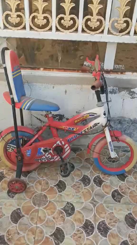 للبيع 
البايسكلات الصغار الواحد ب10


**إذا كنت صاحب هذا الإعلان وتريد حذفه لأي سبب، رجاءا أرسل رسالة إلى الدعم الفني**