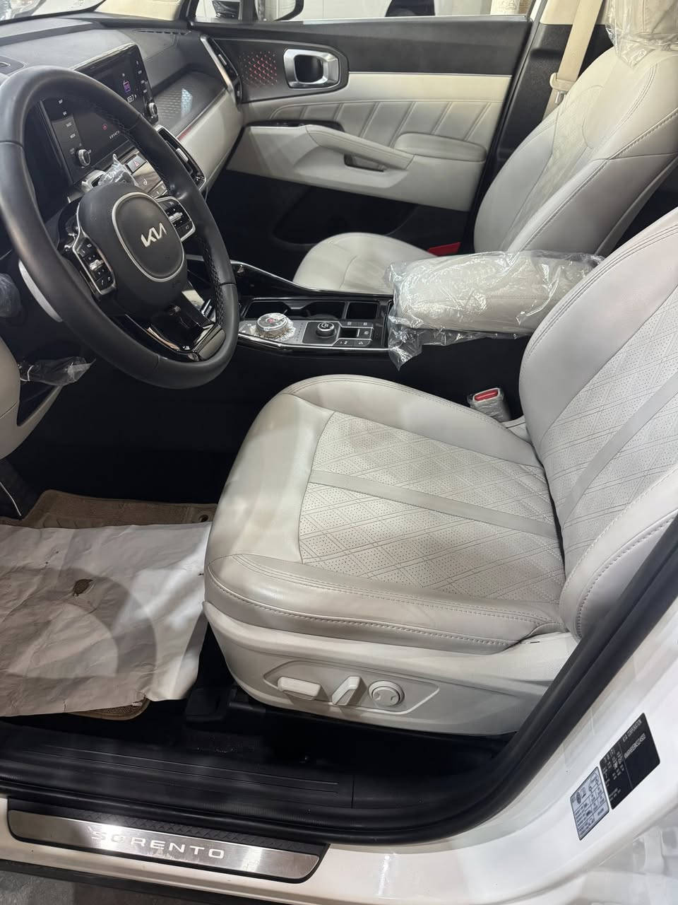 سورنتو موديل ٢٢ خليجي مكفوله كفاله عامه من كلشي ٦ سلندر رقم بغداد الجديد ماشيه ٤٠ الف فول مواصفات السياره بسمي مكان السياره بغداد السعر ٢٨٥ ورقه للاستفسار 
***********
***********
