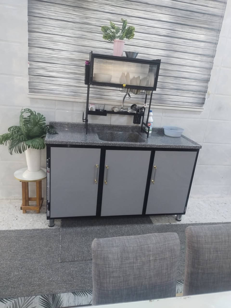 السلام عليكم عندي هذا الكاونتر للبيع مليون و300,وبي مجال


**إذا كنت صاحب هذا الإعلان وتريد حذفه لأي سبب، رجاءا أرسل رسالة إلى الدعم الفني**