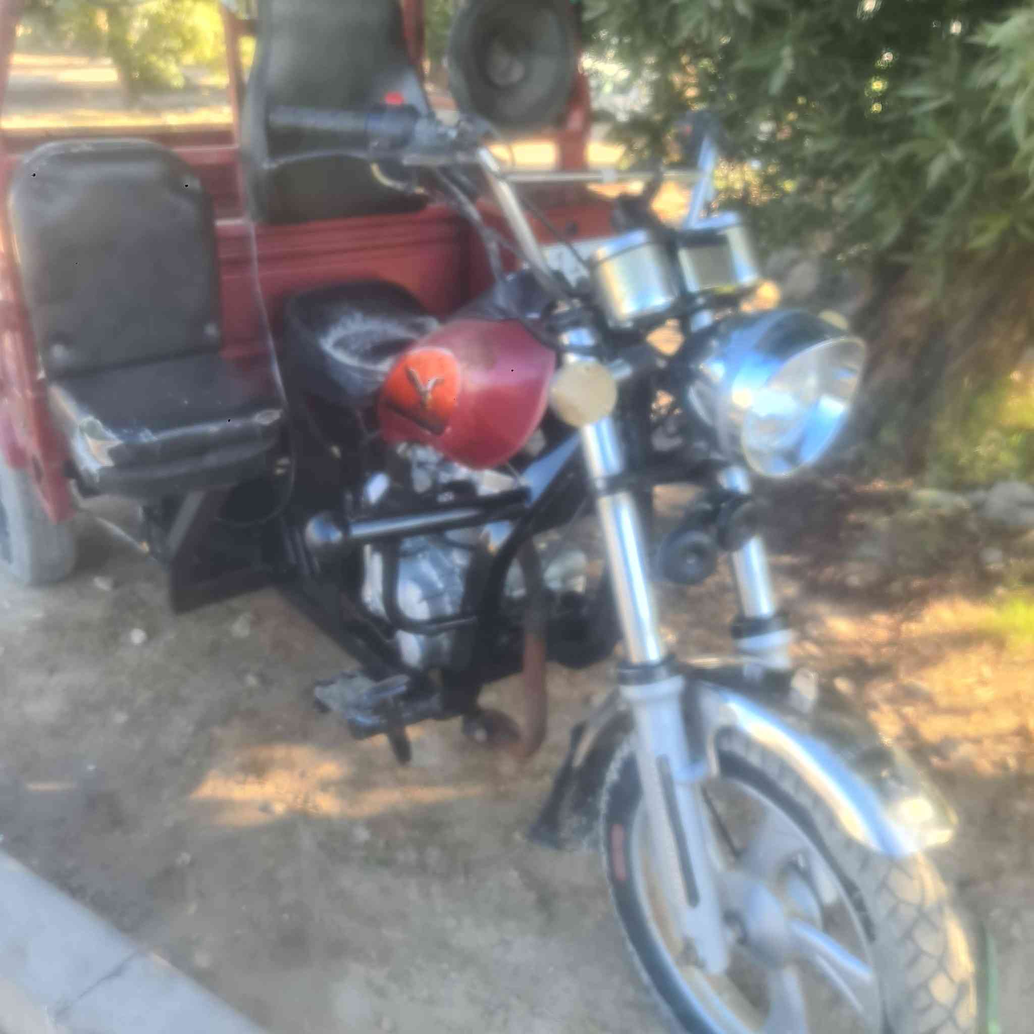 السلام عليكم ... ستوته صقر ٢٠٢٢ رقم انكليزي بغداد وسنوية لغاية ٢٠٣٠ مكفولة وبلادية كلها ما مبدل بيها اي شي سبيرها ما نازل مكاني بغداد الدورة شارع الشرطة سعرها ١٢ ورقه قفل ***********
