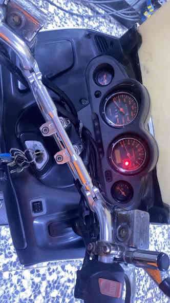 سلام عليكم فورزه صفر 6 فحل لبيع كلشي مناقصهه دراجه خير من الله سعر 700 رقم الهاتف ***********تصل وتدلل مكان بغداد جسر ديالى القديم
