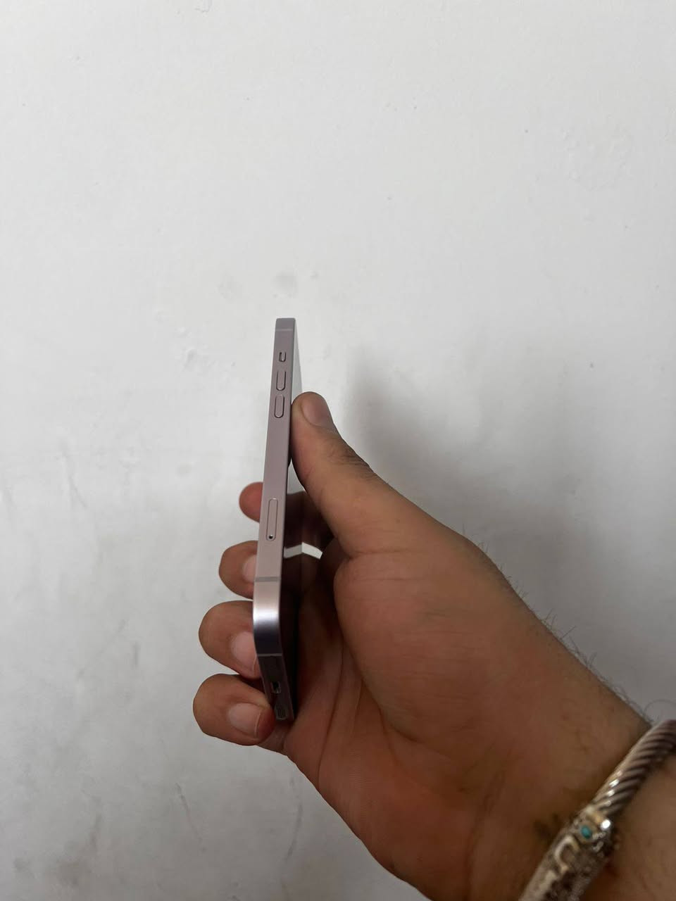 ايفون 14 عادي اذكره 128 بطاريه 85 عربي شرق اوسط جهاز مكفول حته من لشخط جهاز وتر وتر توصيل موجود تفحص وصعده حاسبه يله تسلم فلوس عنواني بغداد بلديات تجي تاخذه من بيتي ضمان مو يوم شهر كامل السعر 500 وبي مجال متواجد واتساب
***********
