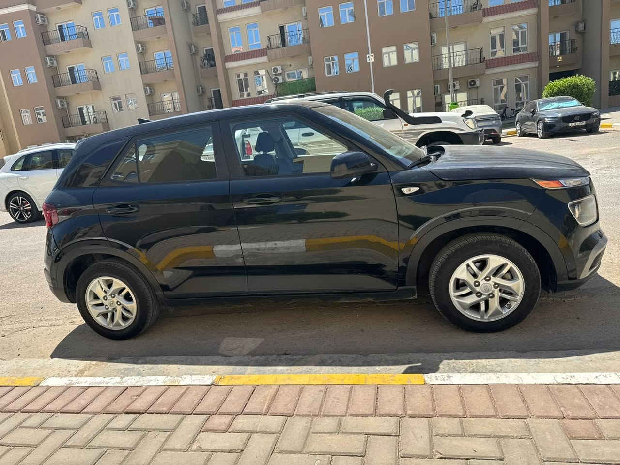 فينو موديل 22 
وارد امريكي 
كير ومكينة وتبريد مكفول 
ماشية 76 الف مايل
موصفات نص فول 
حادثها بجم مواصل لا لغد ولا شواصي
صور الحادث موجودة بالمنشور 
ايرباك راجع سستم
السعر 120
الاستفسار راسلني خاص 
او راسلني واتساب 
***********
