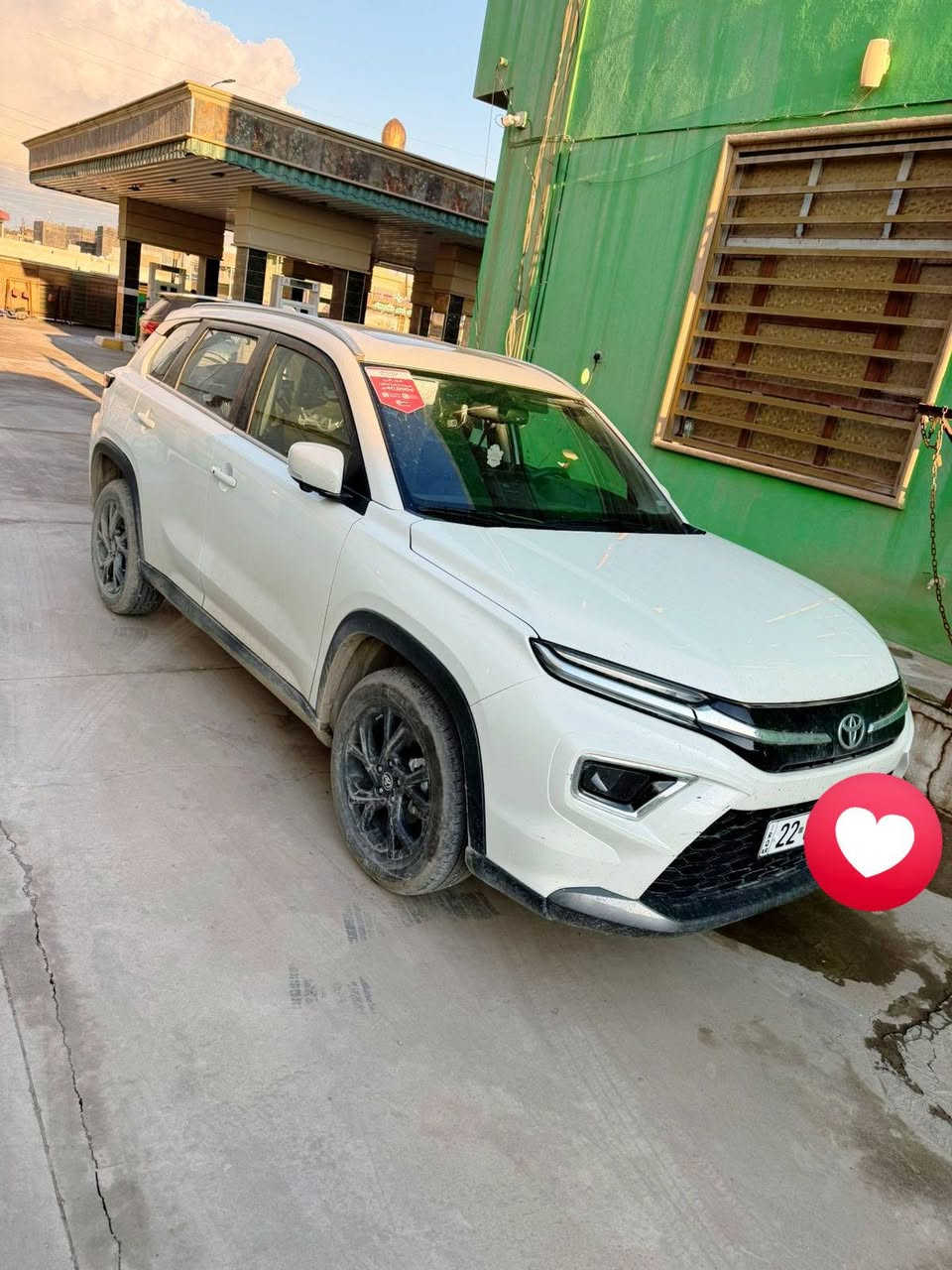 سلام عليكم ورحمة الله وبركاته..
سيارة تويوتا أوربان كروز موديل 2026 هايبرد فول مواصفات أعلى فئة، مرقم أربيل دولي بأسمي تحويل ثاني يوم، ماشية 7 آلاف كليو، وكالة ساز ضمان، صيانة وتبديل دهن لمدة سنتين، للأستفسار الاتصال على الرقم التالي ***********
شكراً للأدارة🌹🌹..
